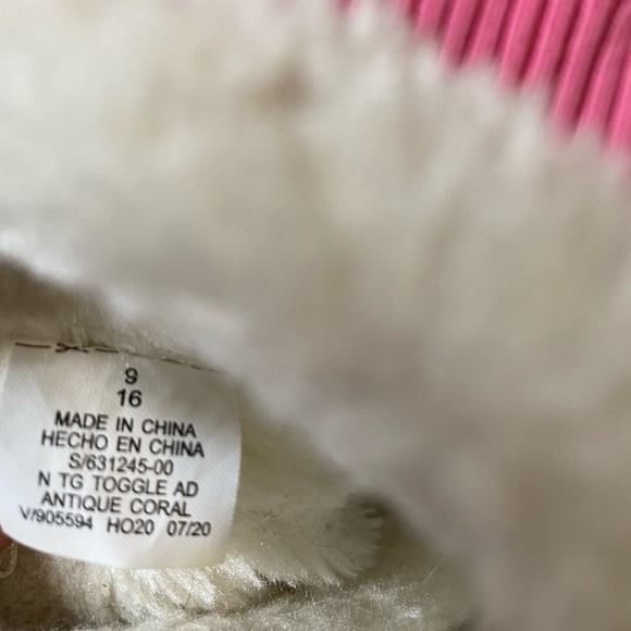 Girls Sz-3T- Pink Cable Knit Cotton Sweater & Old Navy Pull-On Light Boots- Sz-9 - Picture 14 of 16